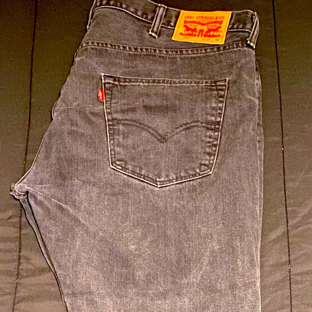 Black Levi 501 mens jeans size W42 L32